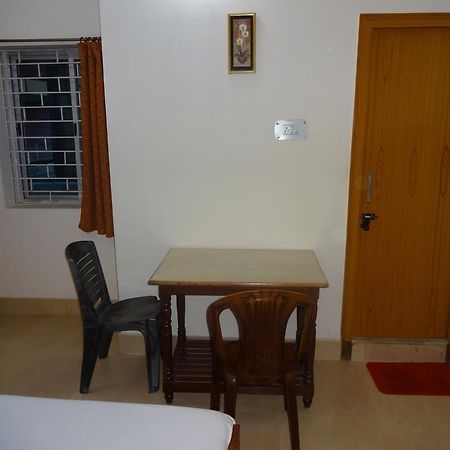 Harsh & Yash Guest House Bodh Gaya Eksteriør billede
